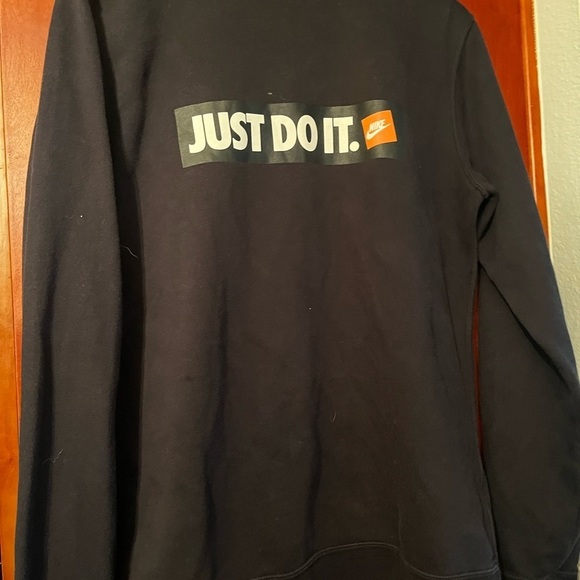 Nike Just Do It NEW Age Modern Black Box Logo Sz M Pullover Crewneck Sweatshirt - Picture 5 of 9